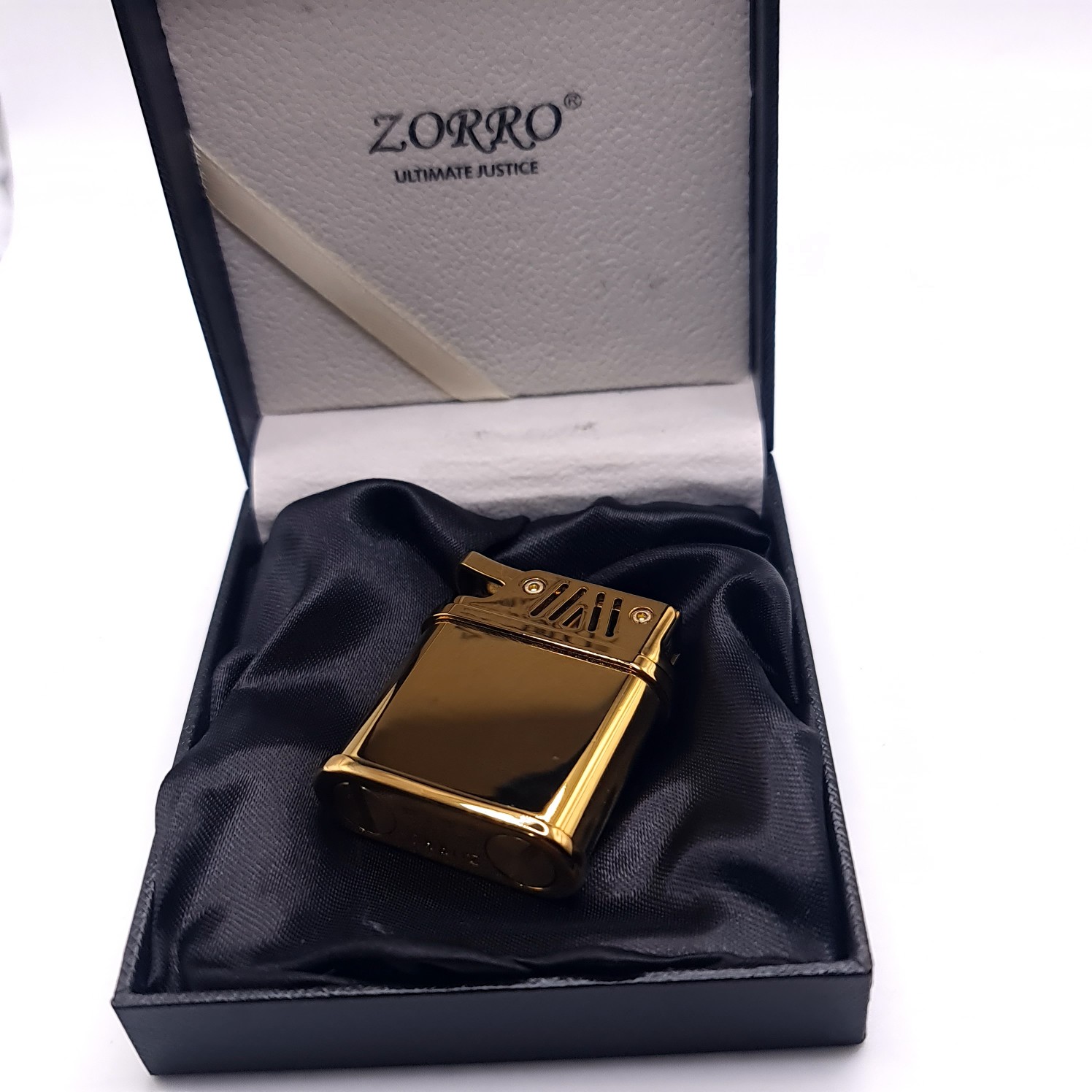 Bật lửa thương hiệu Zorro cơ chế cò mổ