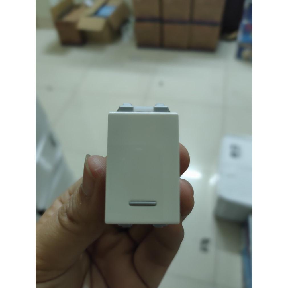 Công tắc 1 chiều 16A SINO S18CCS/S dòng S18CC