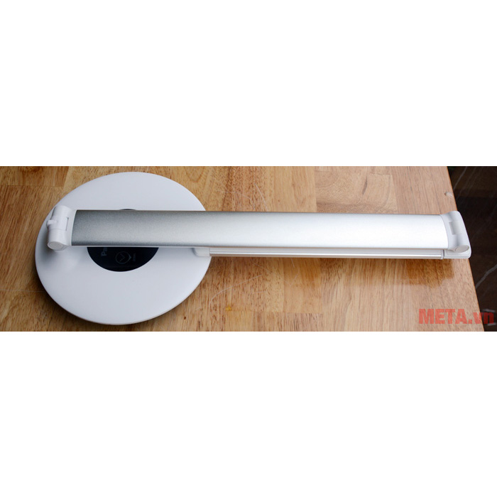 Đèn bàn Led Panasonic NNP61923 (màu bạc) [ GIAN HÀNG UY TÍN][HÀNG CHÍNH HÃNG]
