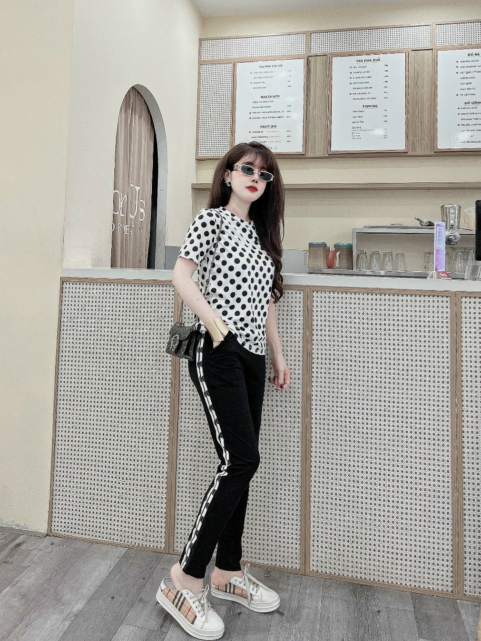 Đồ bộ thể thao thun cotton chấm bi