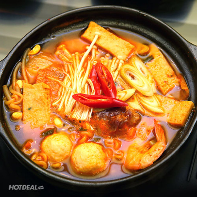 Tinh Dầu Ớt Cay Hàn Quốc 550g (Nấu Mì Cay, Bánh Gạo Cay, Gà Xào Cay....) - 캡사이신소스