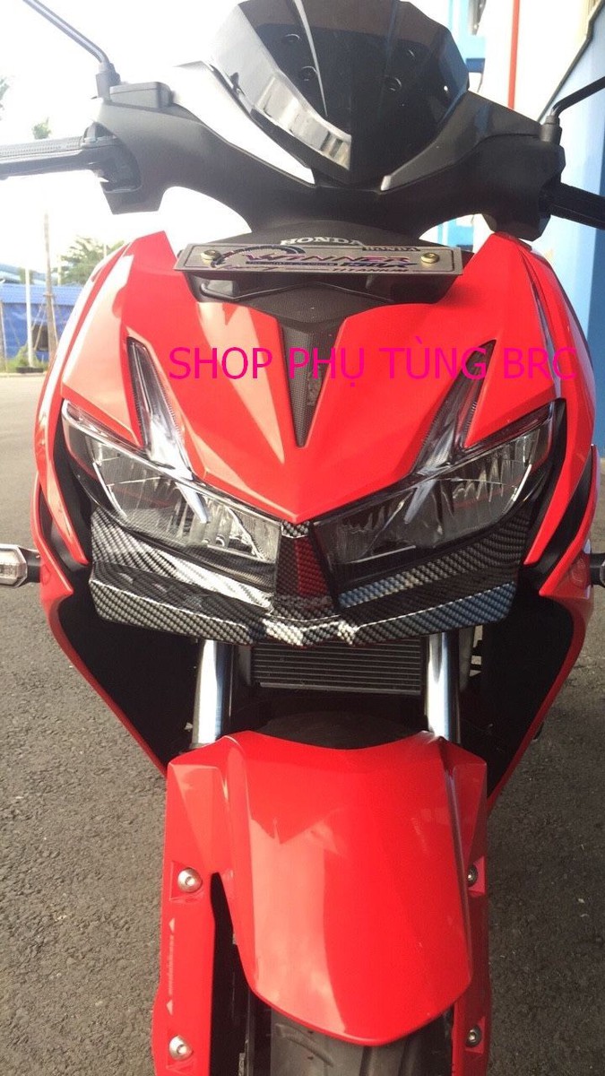 Thông gió trước xe WINNER X
