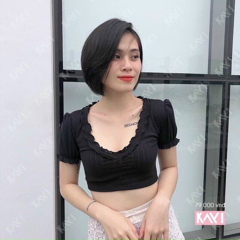Áo Croptop Viền Bèo Thắc Nơ Ngực A5011