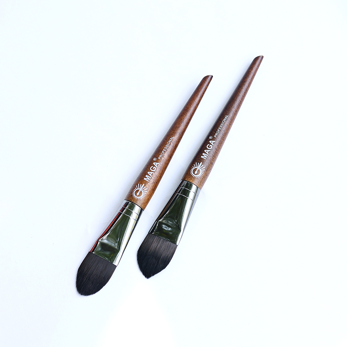 [HCM]Cọ Nền Mỏng MAGA FOUNDATION BRUSH SMALL 19