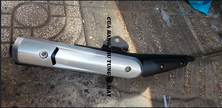 Pô Spark uma móc ấm gắn xe Sirius ( full bộ kèm ốp pô xịn như hình )