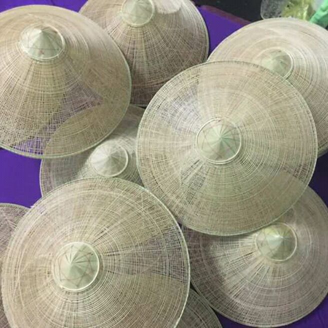 Nón lá tre thưa 0978945425