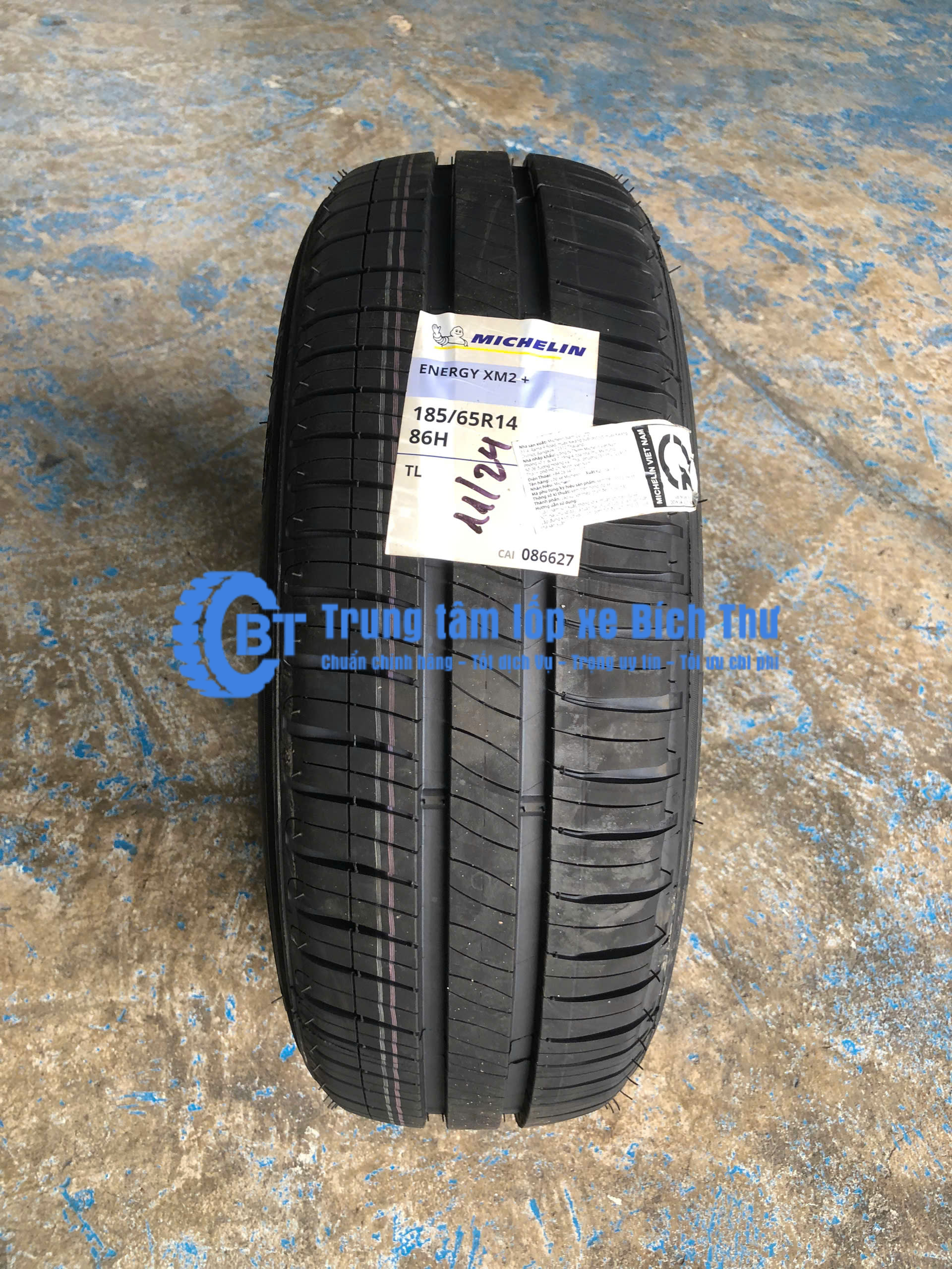 Lốp Michelin 185/65R14 XM2+