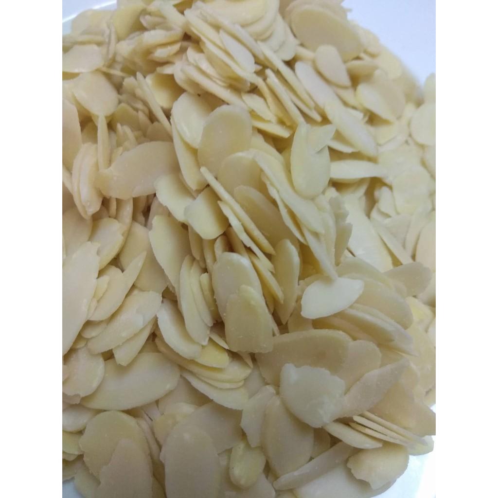 Hạnh nhân lát Mỹ 1Kg