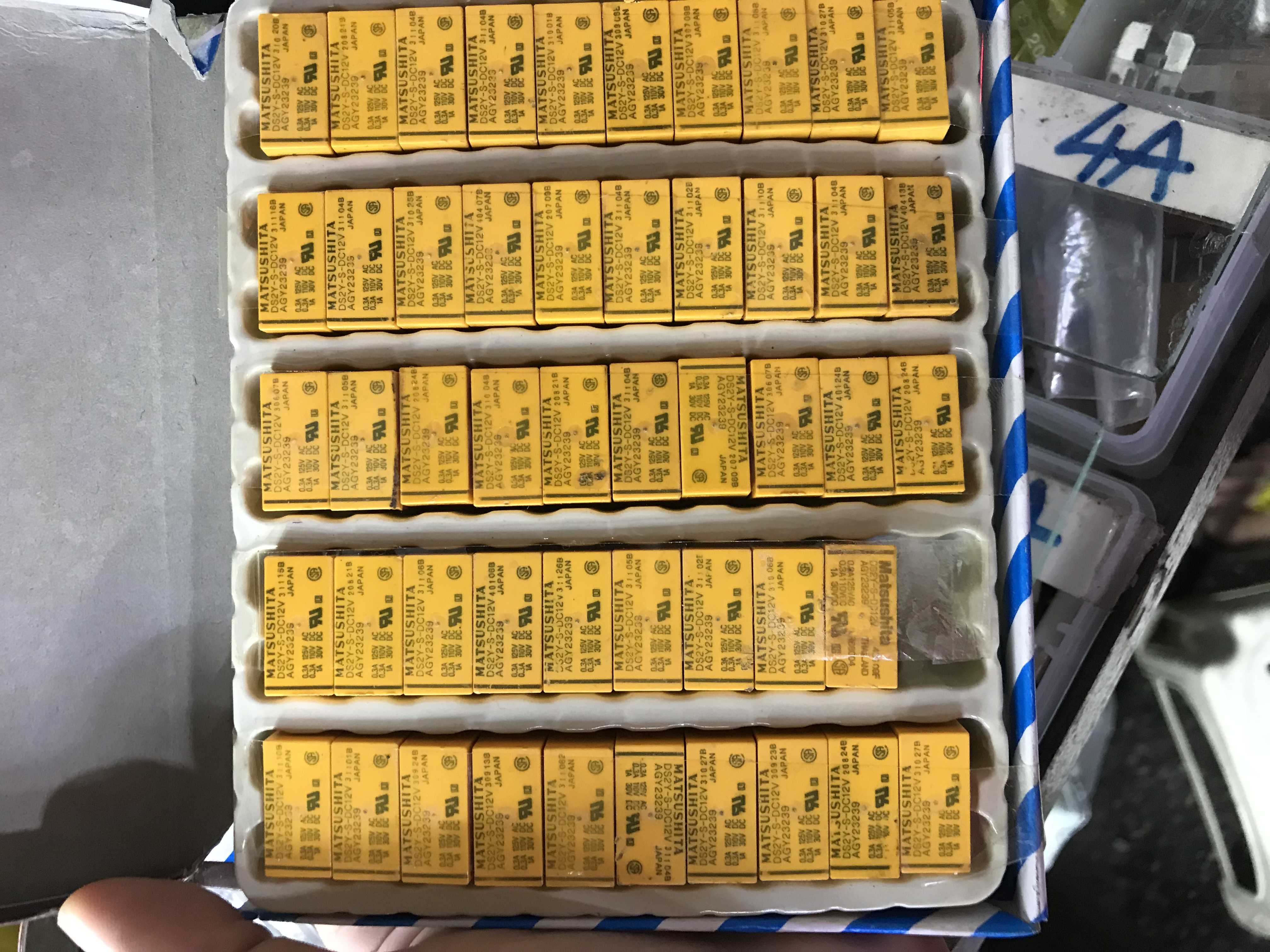 5 chiếc rơ le 12v 8 chân - 5chiecrole12v8chan