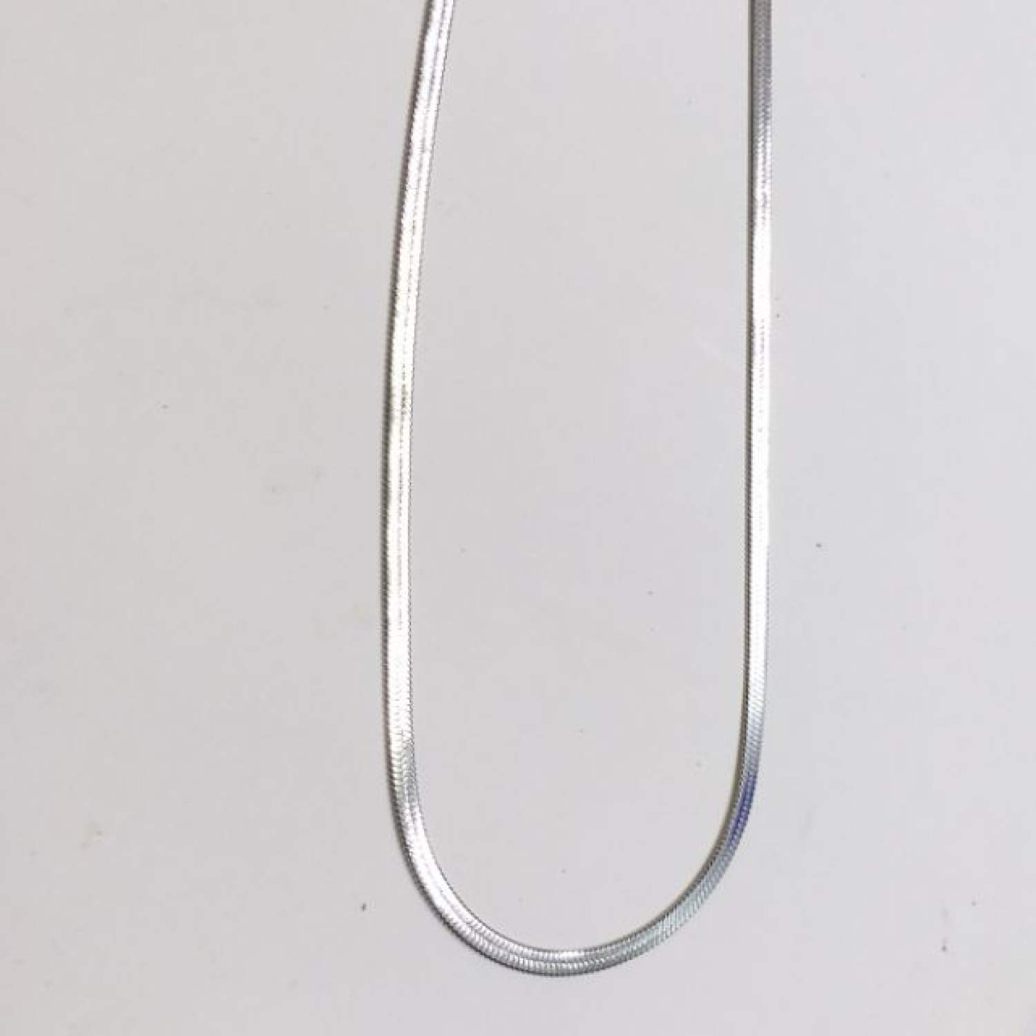Dây chuyền nữ inox dây mì dẹp 3mm