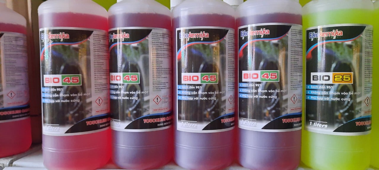 Dung dịch rửa xe không chạm BIO 45 -1L