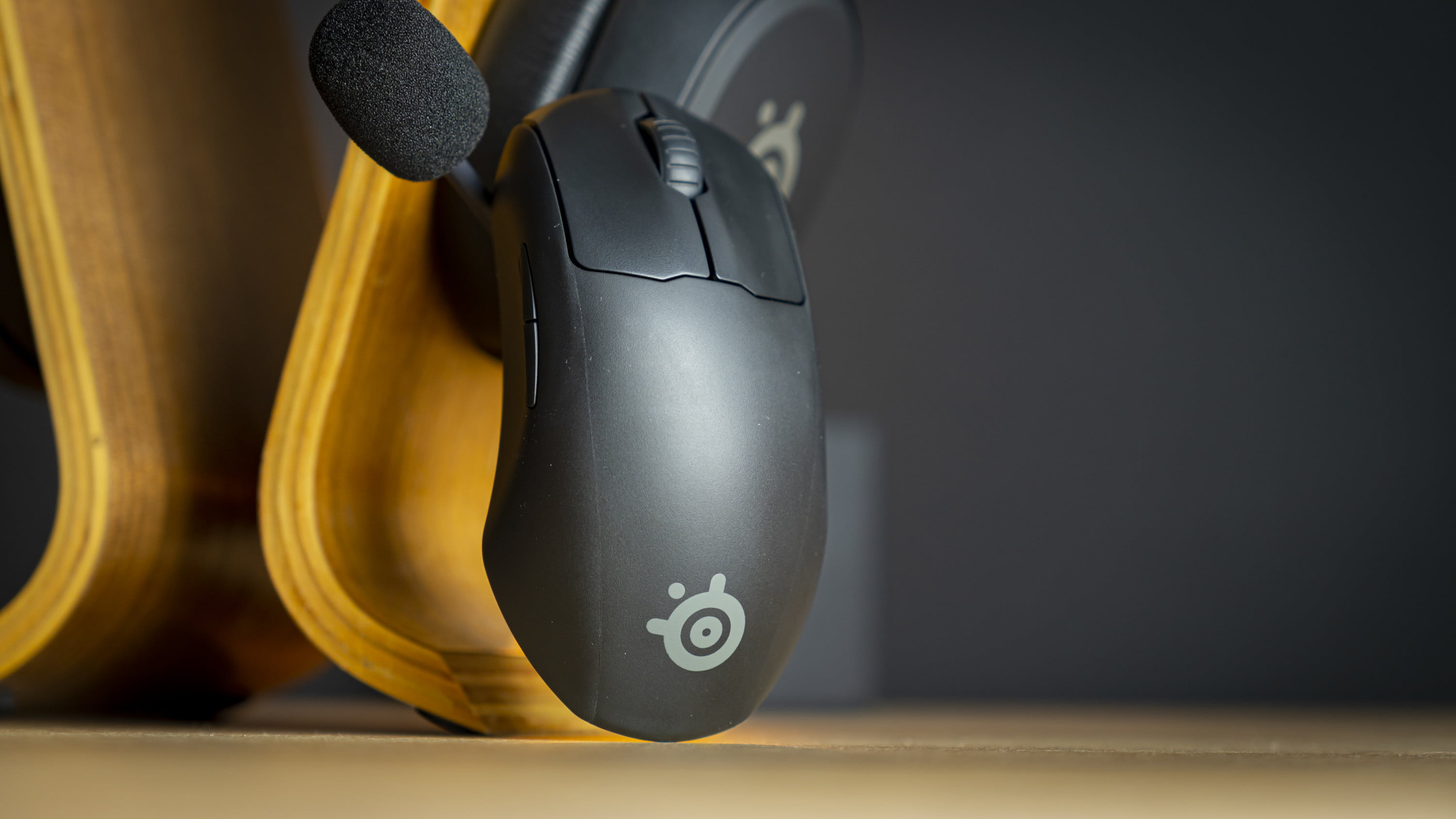 Chuột chơi game không dây Steelseries Prime Wireless