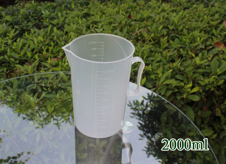Ca Đong Nhựa Có Vạch Chia Định Lượng 2000ml