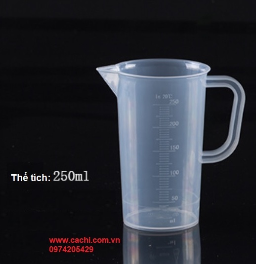 Ca đong bằng nhựa có chia vạch 250ml