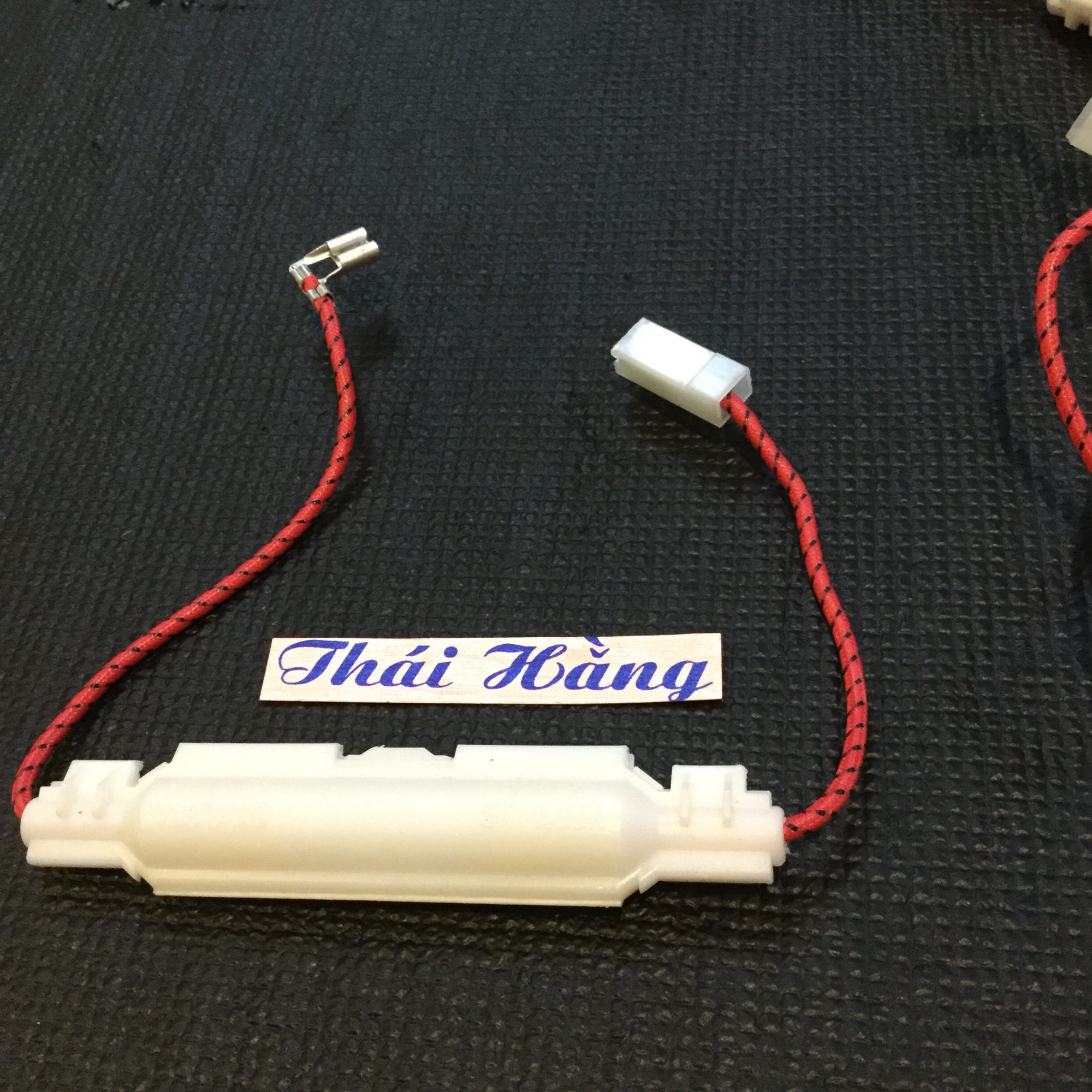 Hộp cầu chì lò vi sóng 5 KV—0.85 A (2 chiếc)