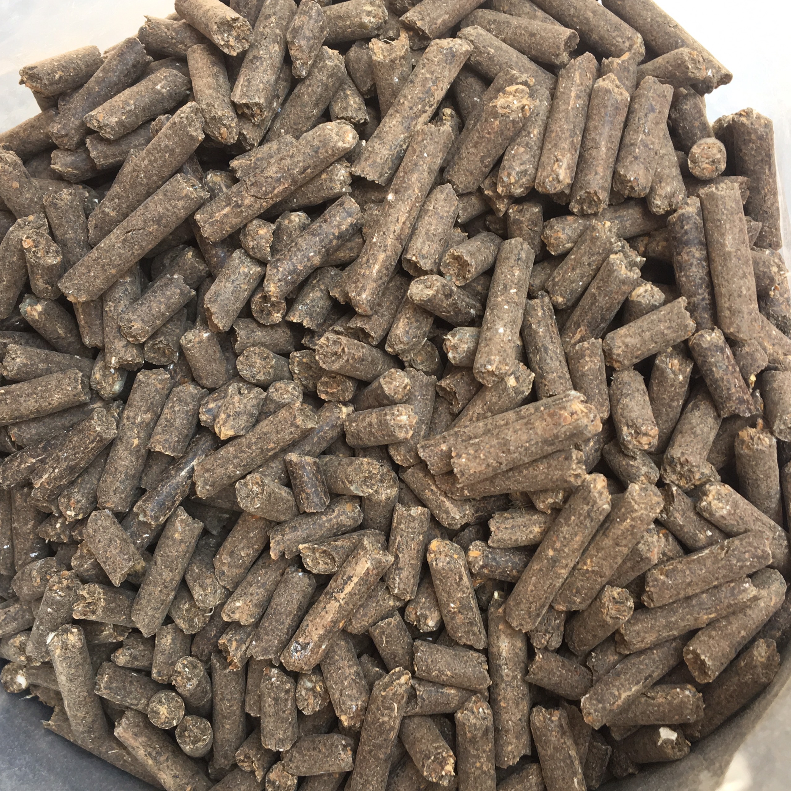 PHÂN BÓN HỮU CƠ CHO HOA HỒNG 1KG