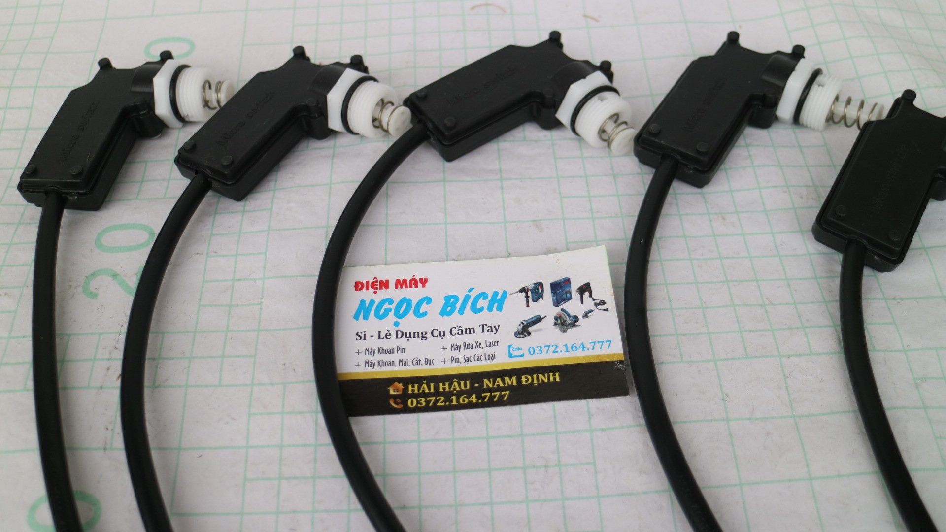 Rơ Le Tự Ngắt Máy Rửa Xe Mini Gia Đình( 2 chi tiết)