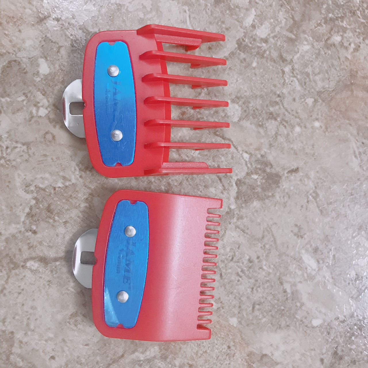 Cữ tông đơ 1,5mm và Cữ Tông Đơ 4,5mm