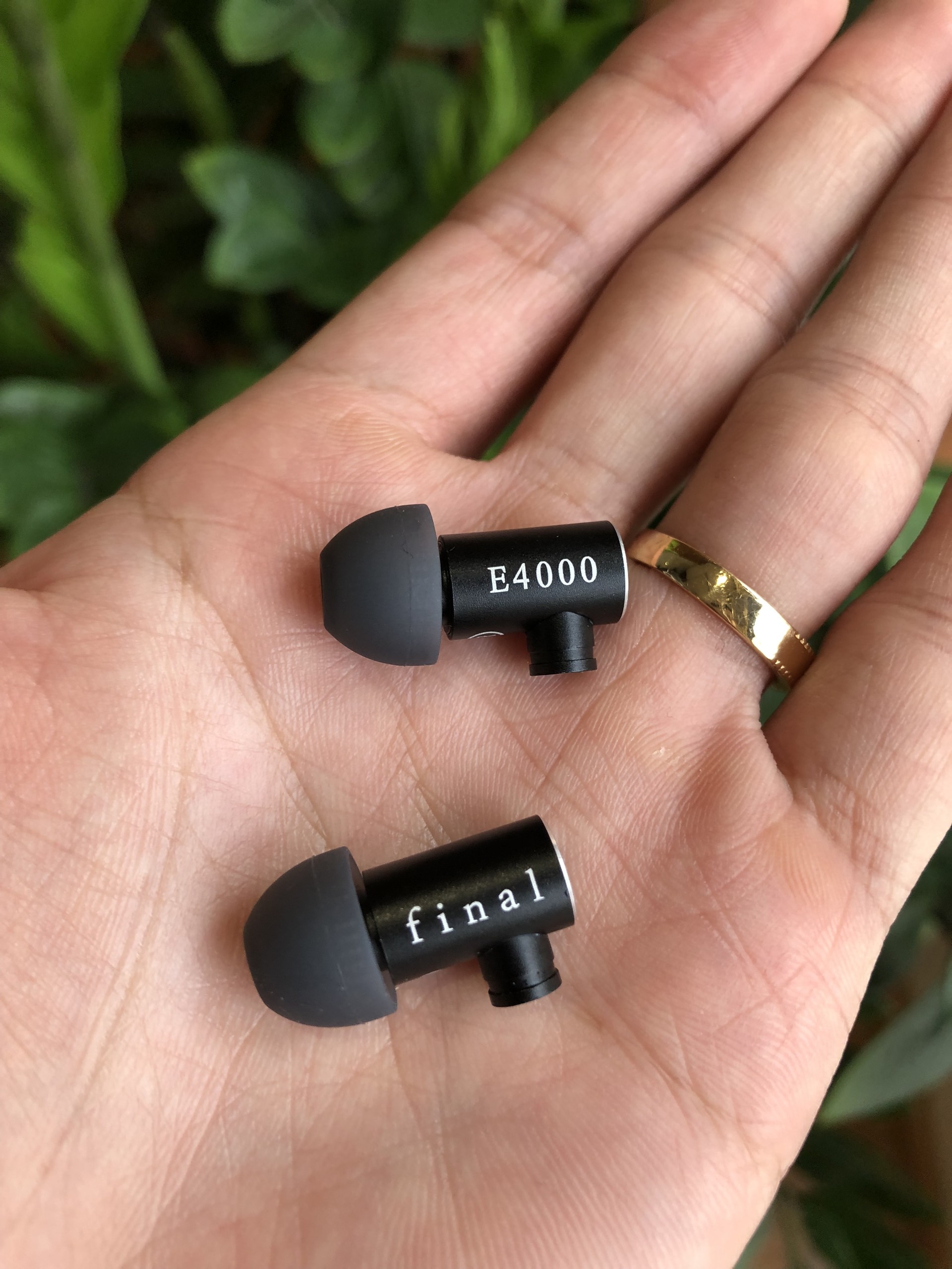 Bộ củ Tai nghe Final E4000 chính hãng chân MMCX