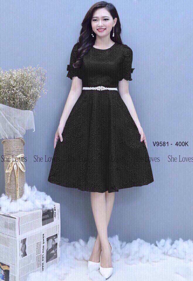 Đầm Ren Xòe Tay Nơ