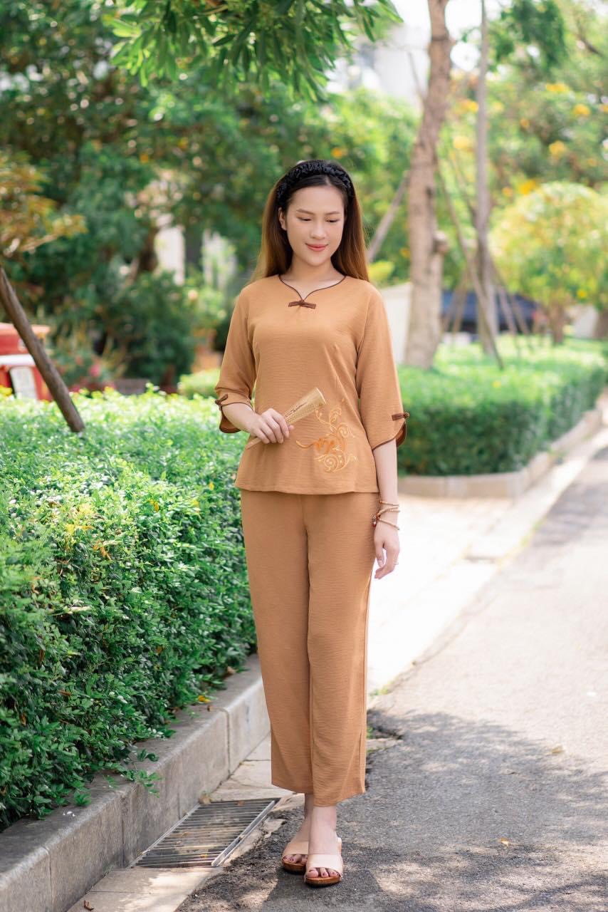đồ lam đi chùa - mẫu cổ là trầu ( vãi đũi )