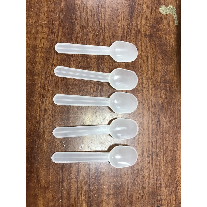 Bịch 500g thìa sữa chua dùng 1 lần ( 1bich 400 cái)