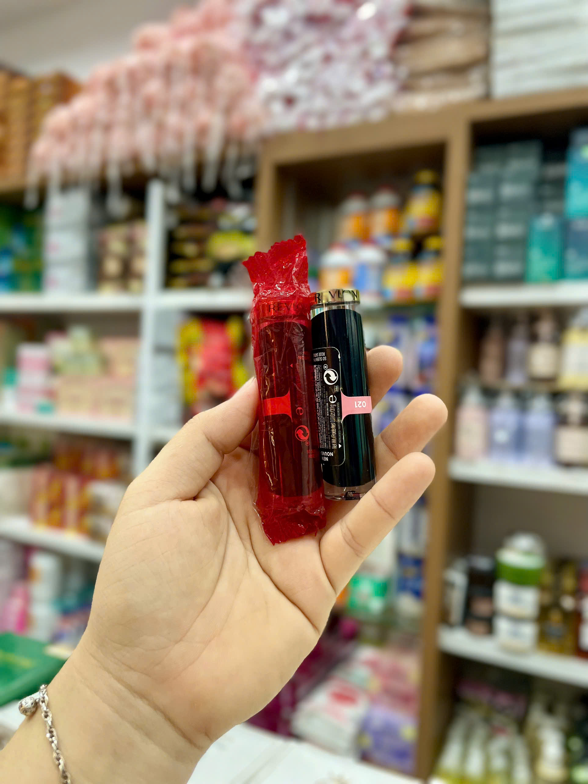 SON THỎI REVLON MỸ
