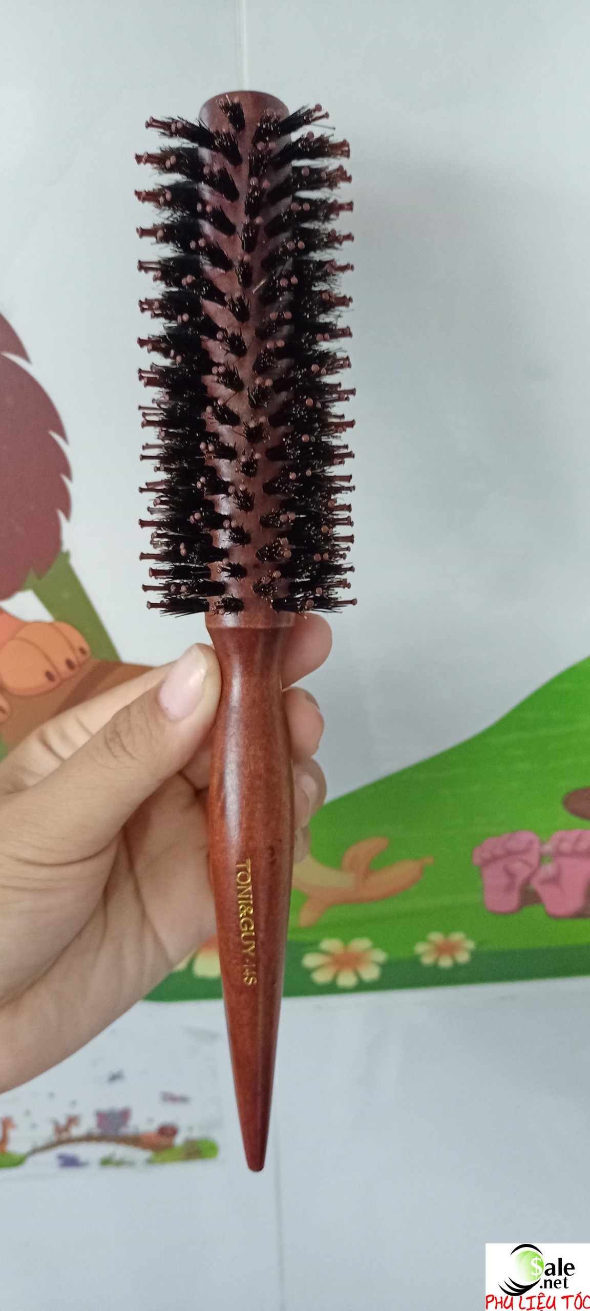 Lược chảy tóc nâu đậm uốn có 3 size lớn - vừa - nhỏ