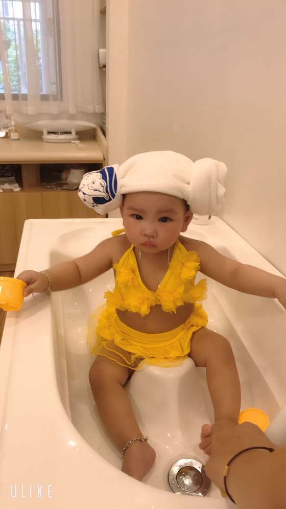 Đồ bơi dễ thương dành cho bé yêu