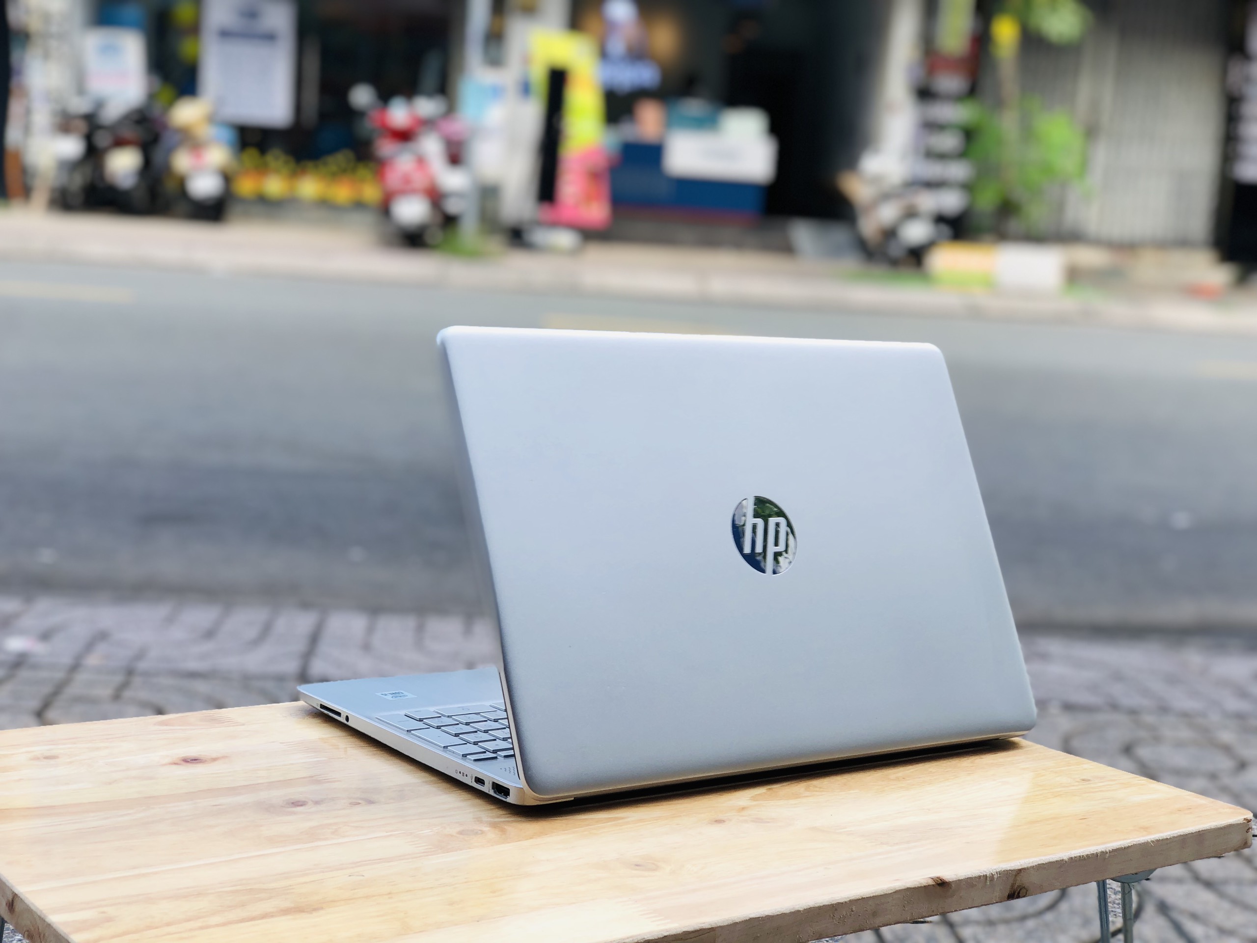 Hp 15 dy1043dx Core i5 1035G1 like new