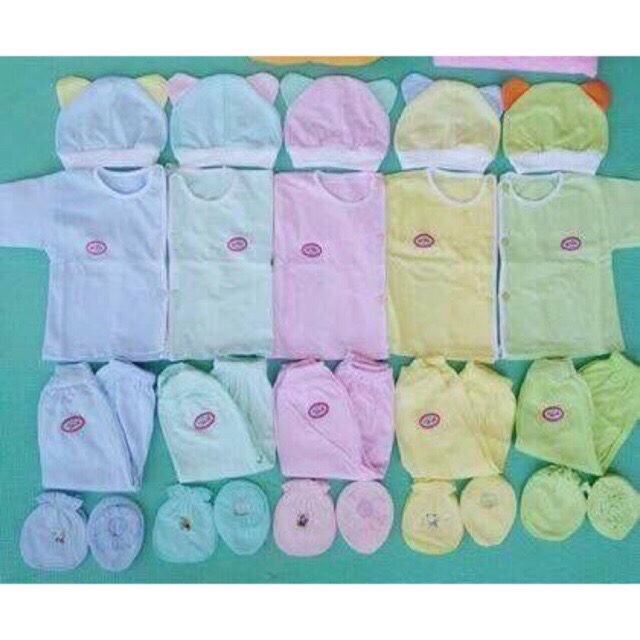Combo đồ sơ sinh tự chọn cho Mom Ngọc Diễm