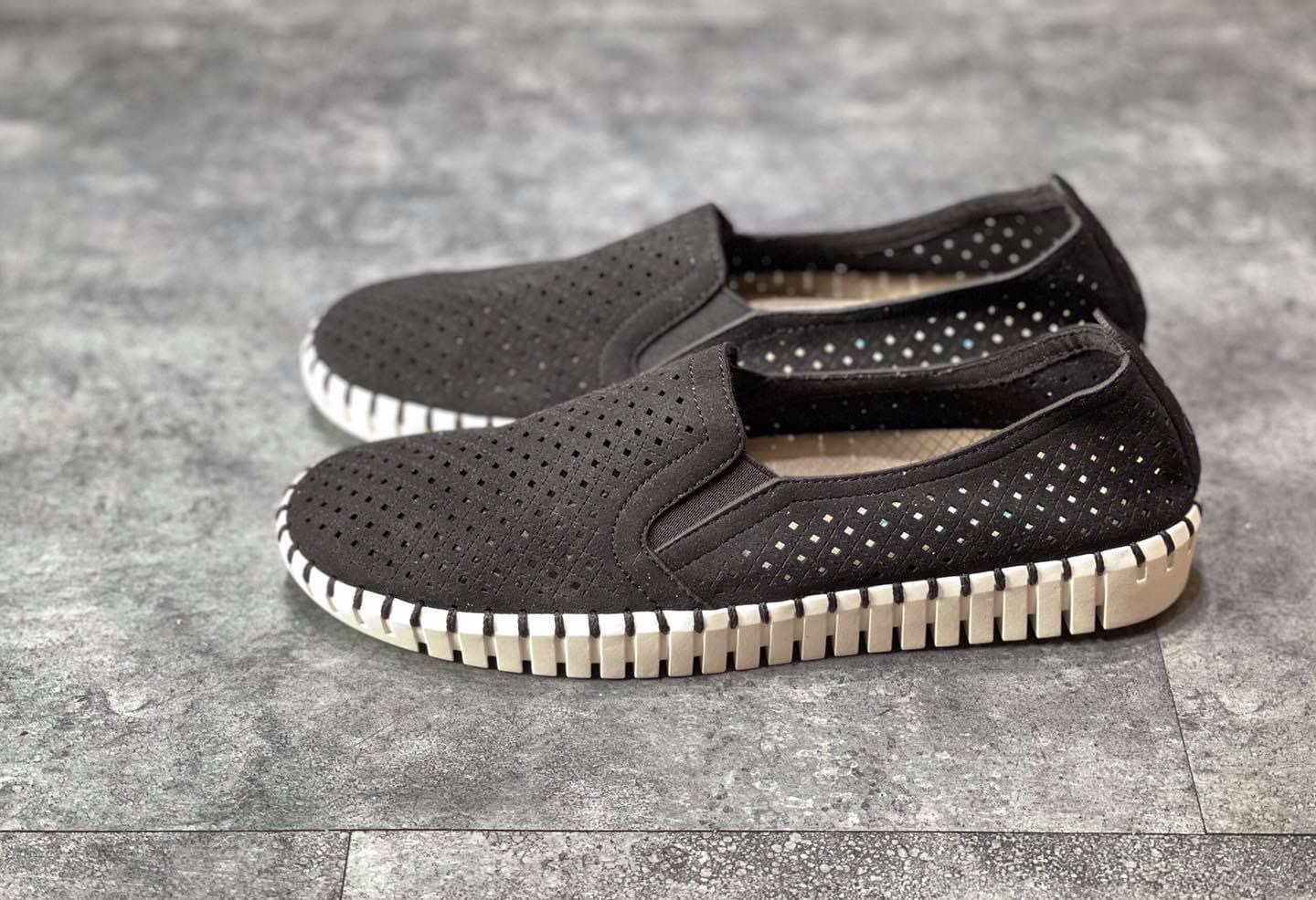 giày thể thao nữ skechers lười
