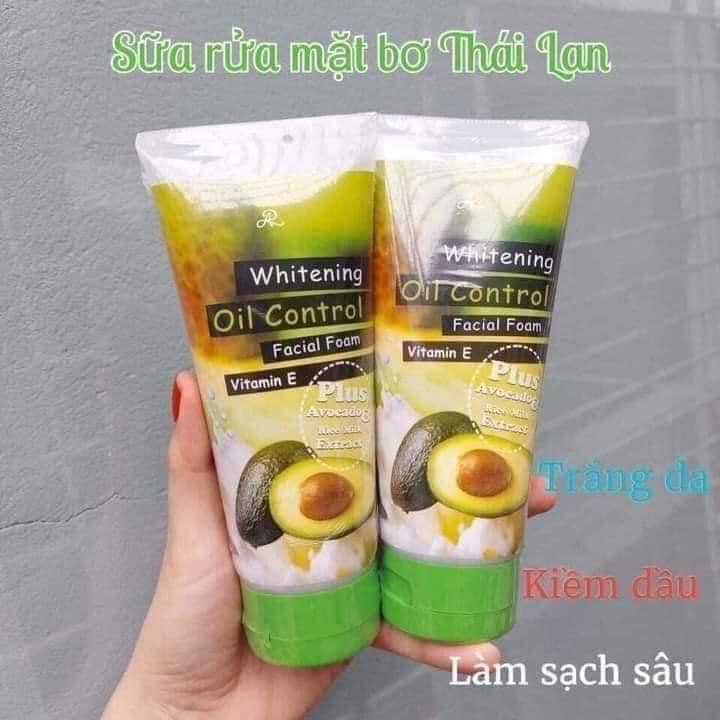 SỮA RỬA MẶT BƠ ARON WHITENING OIL CONTROL THÁI LAN
