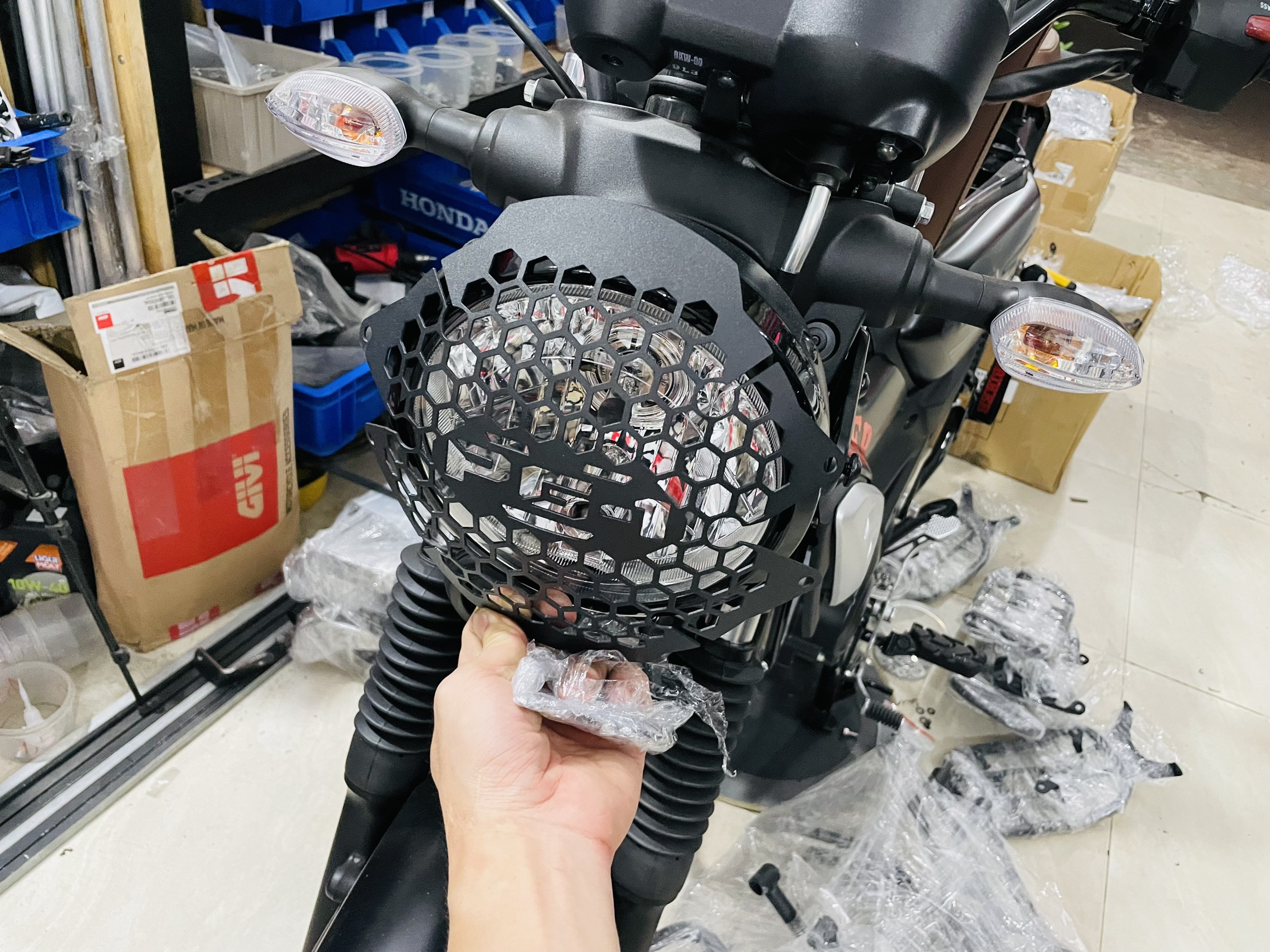 Lưới Đèn PG1 Ốp Chóa Đèn Yamaha PG-1 Che Gáo Đèn