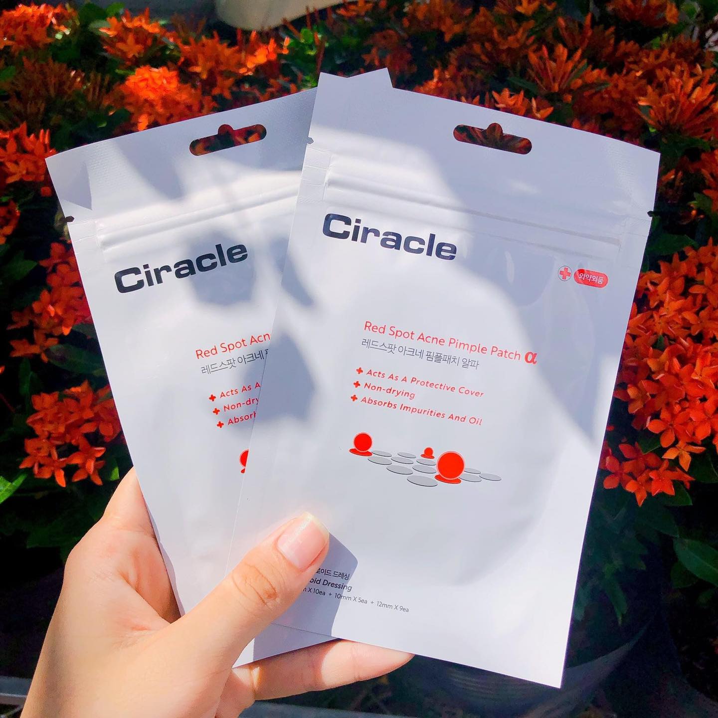 Miếng Dán Mụn Ciracle Red Spot Acne Pimple Patch (24 miếng) _ Ciracle Chính Hãng