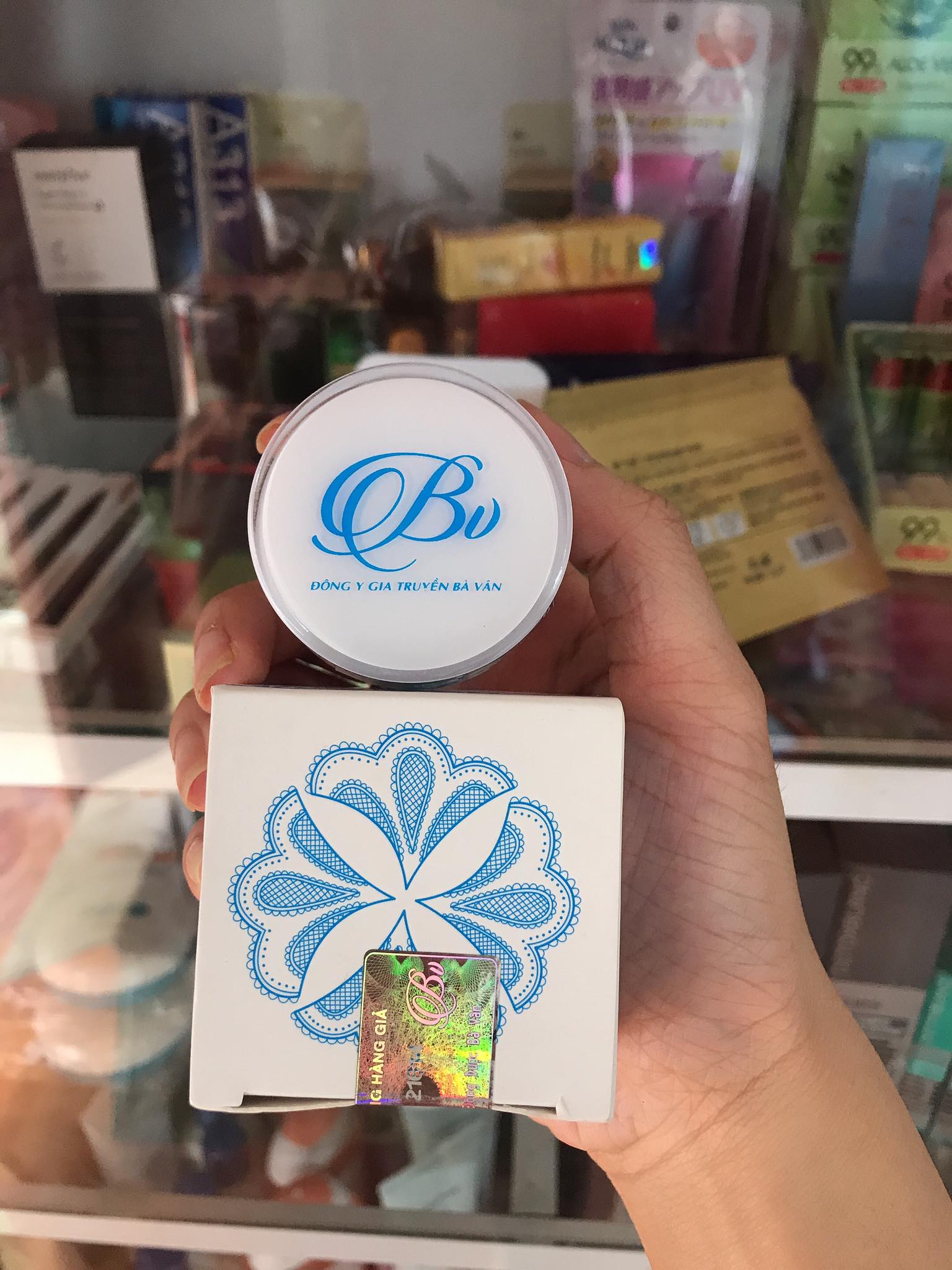 Kem Bôi Da Đa Năng Bà Vân