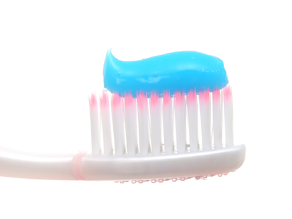[Siêu thị WinMart] -  Kem đánh răng SENSODYNE mát lạnh 160g