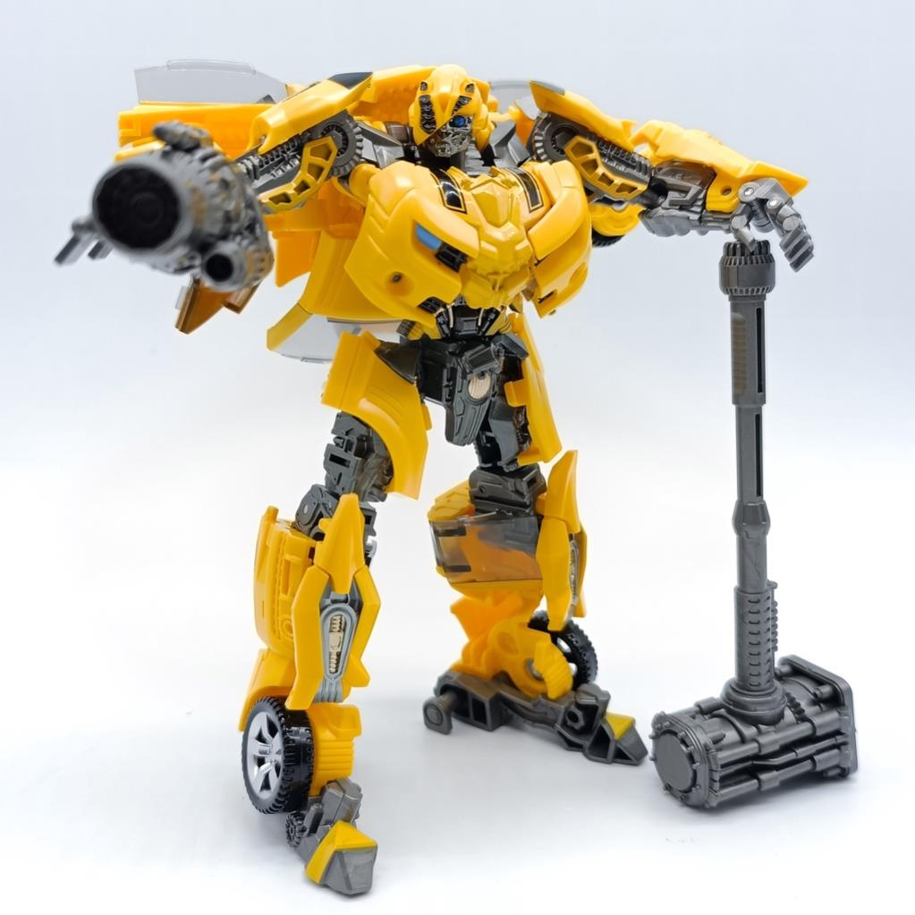 Mô hình Transformers TW1025 Bumblebee, TW1025B Black Bee SS49KO