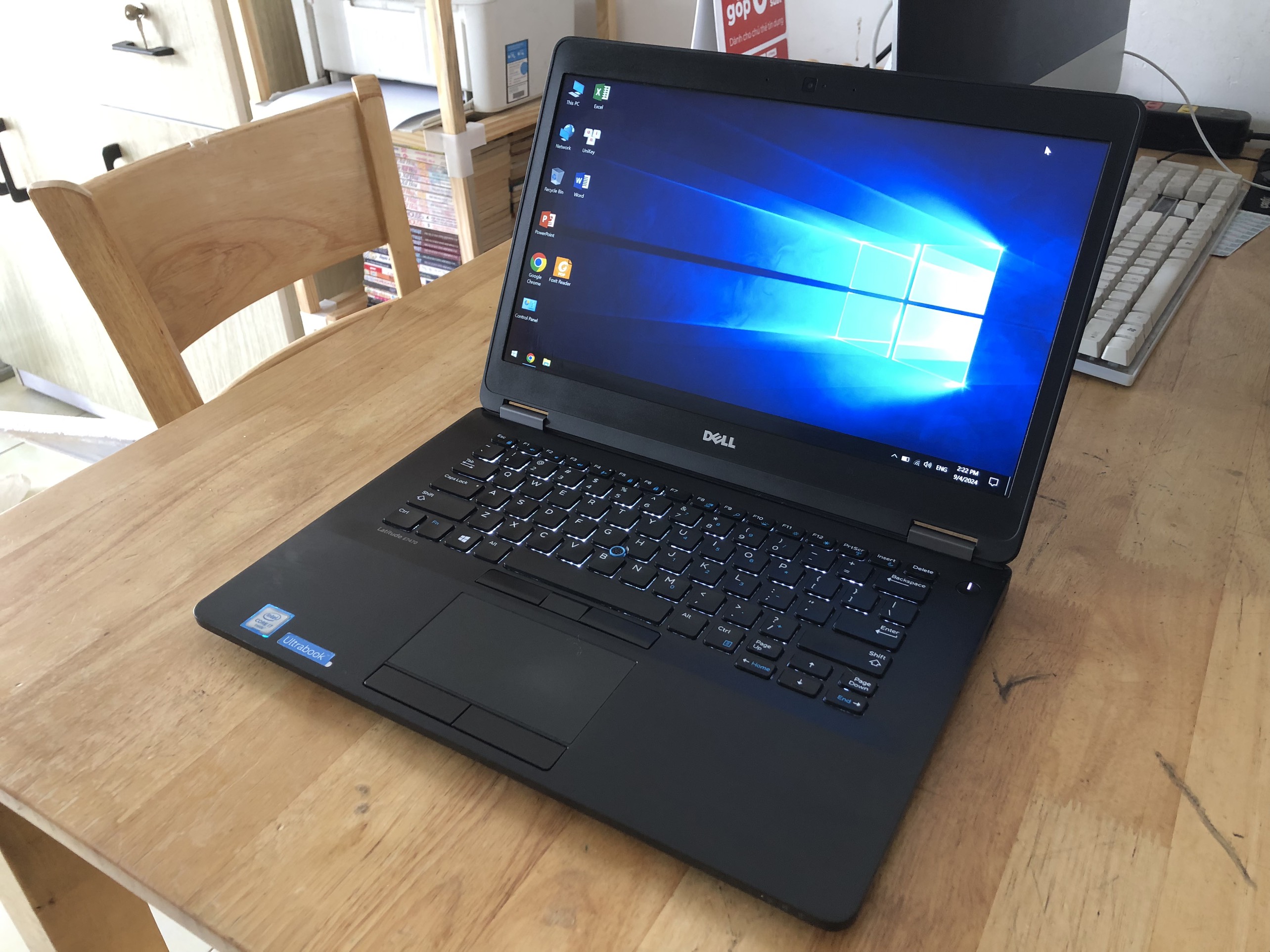 Dell latitude e7470 core i5 6300u 8g ssd 256g 14inch fhd