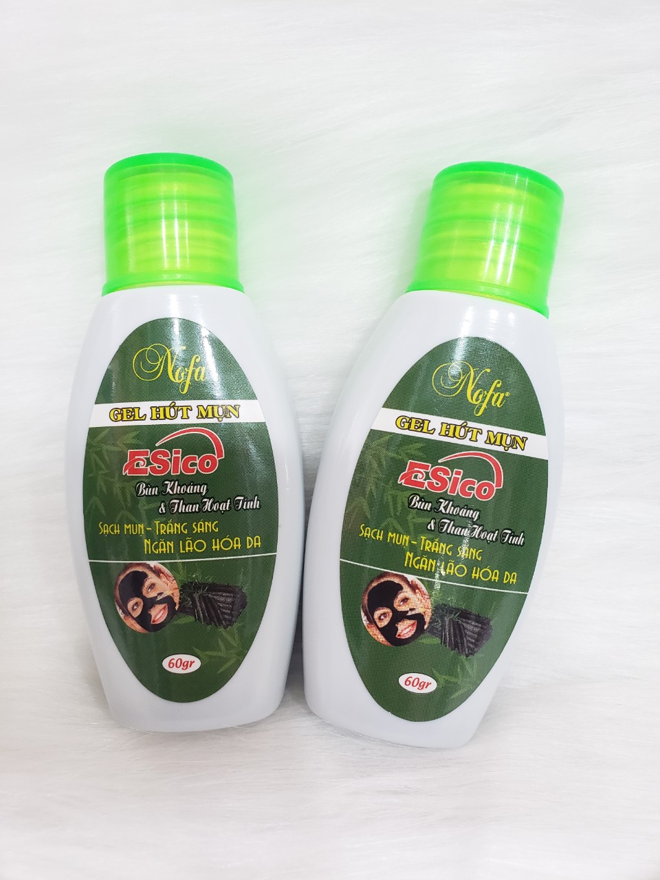 [HCM]COMBO 2 Chai Gel lột Mụn Than Hoạt Tính ESICO 60g ( chai nắp xanh)