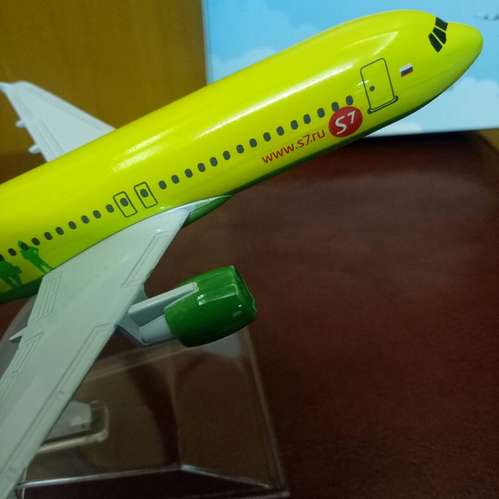 Mô hình máy bay tĩnh A320 S7 (16cm)