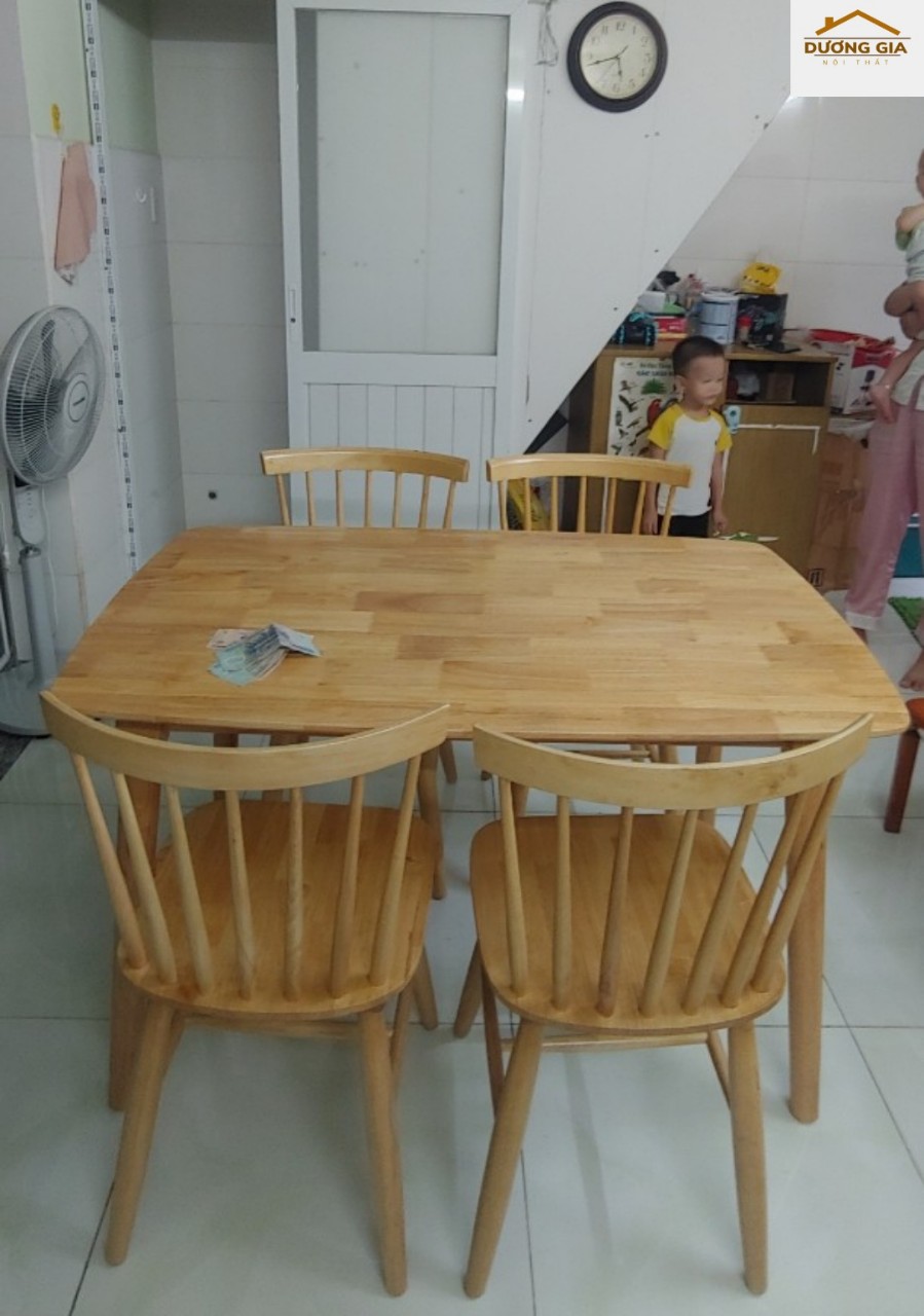 BÀN ĂN, BỘ BÀN ĂN 4 GHẾ MẶT GỖ HIỆN ĐẠI , SANG TRỌNG,