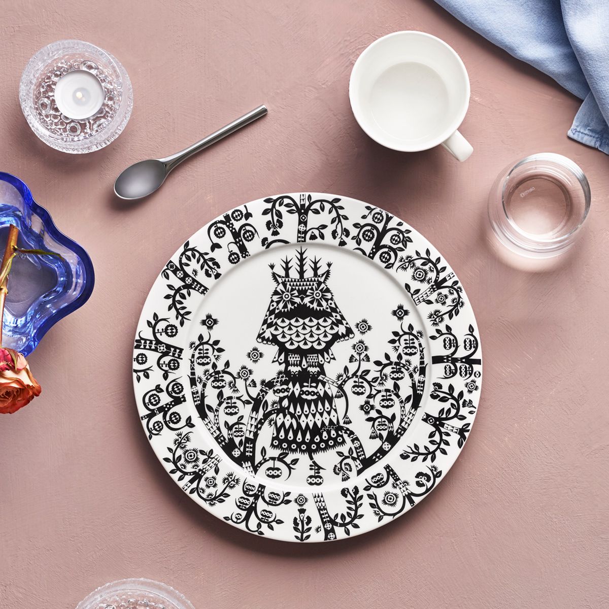 Đĩa Taika, kích thước 27cm, màu đen, chất liệu sứ