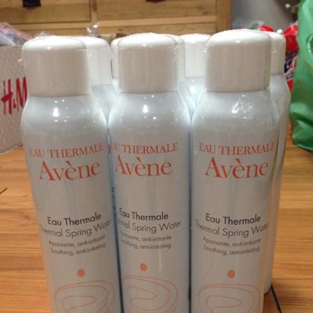 Xịt khoáng avène 150ml
