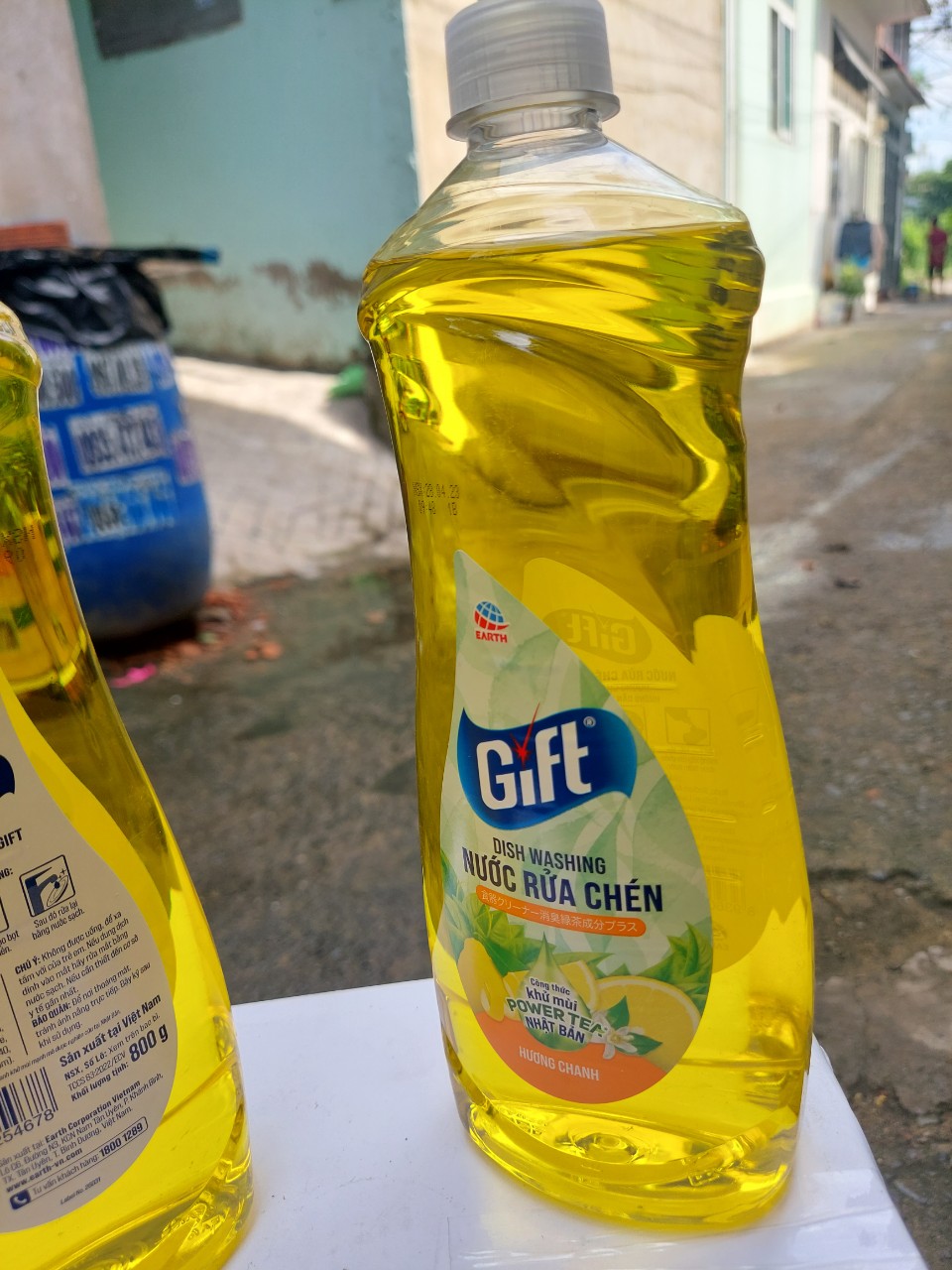 Nước rửa chén Gift hương chanh chai 800g