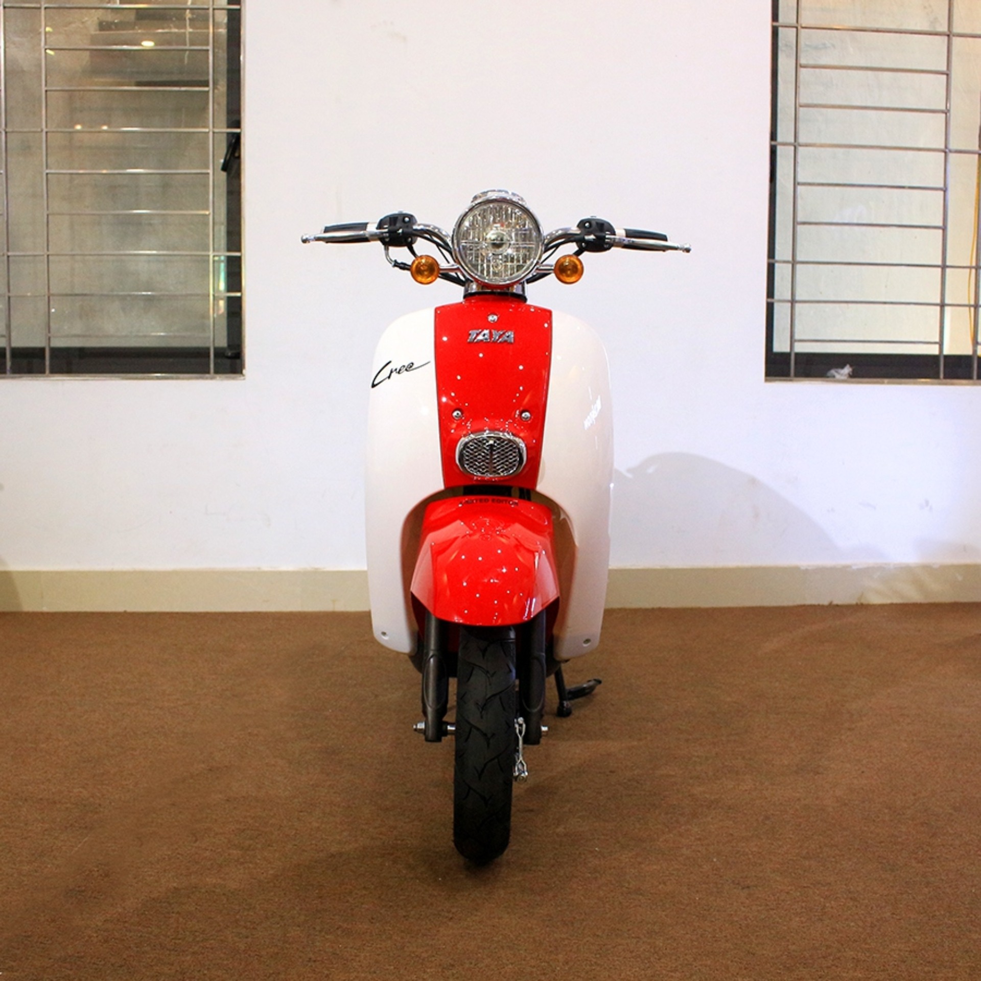 [Trả góp xe máy 0%] Xe tay ga 50cc TAYA CREA (màu đỏ)