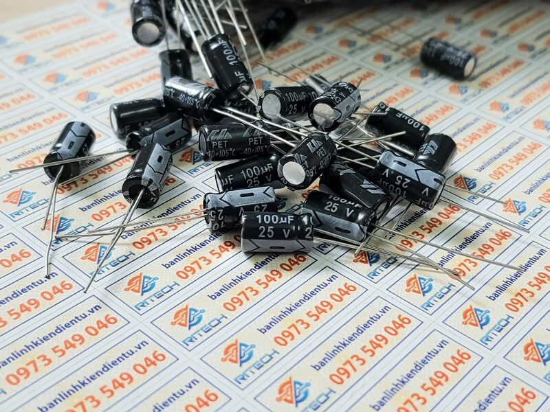 [Combo 20 chiếc] Tụ hóa 100uF 25V