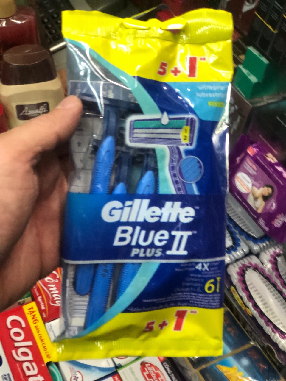 [HCM]DAO CẠO RÂU GILLETTE CÁN XANH ( 5 TẶNG 1)