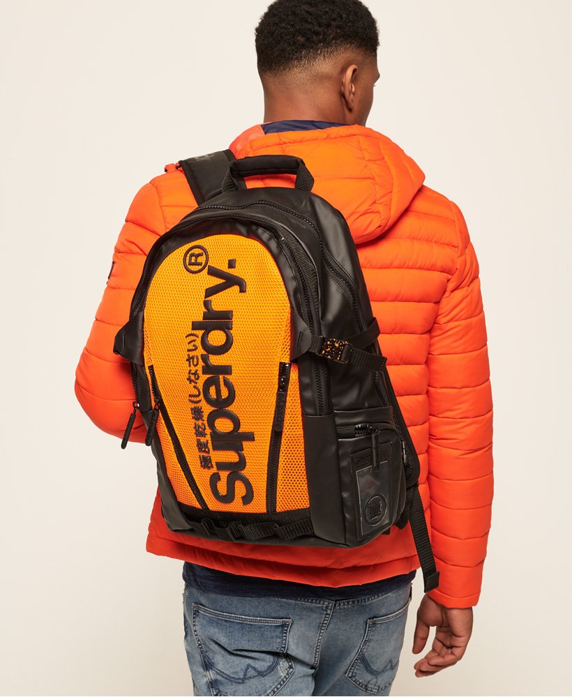 Balo Superdry tiện ích chống nước