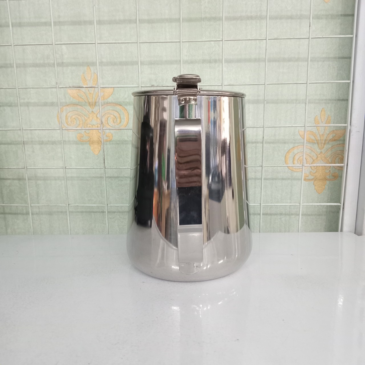 Ca inox 2l có nắp